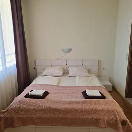 Apartament In A With 9 Pools *