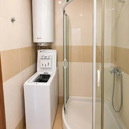 Apartman In A With 9 Pools