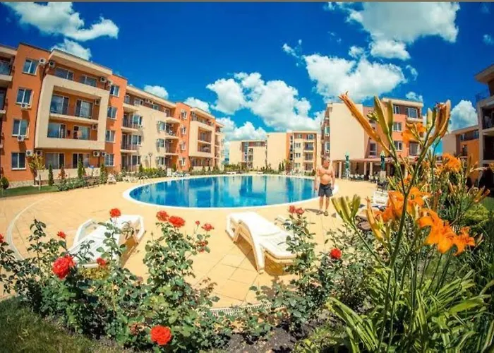 In A With 9 Pools Διαμέρισμα *